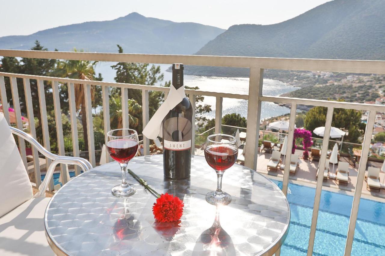 Happy Hotel Kalkan Exterior photo